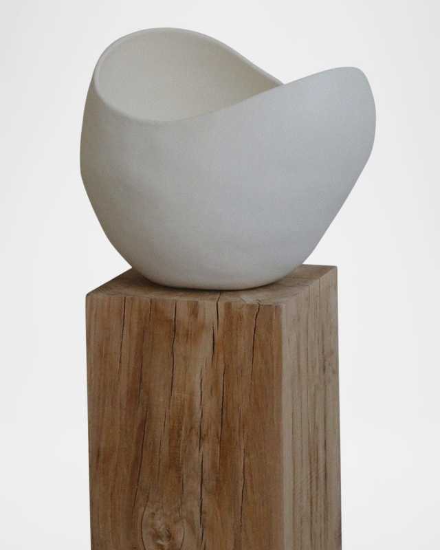 Eucalyptus White Light Sculpture Candle, 3 kg